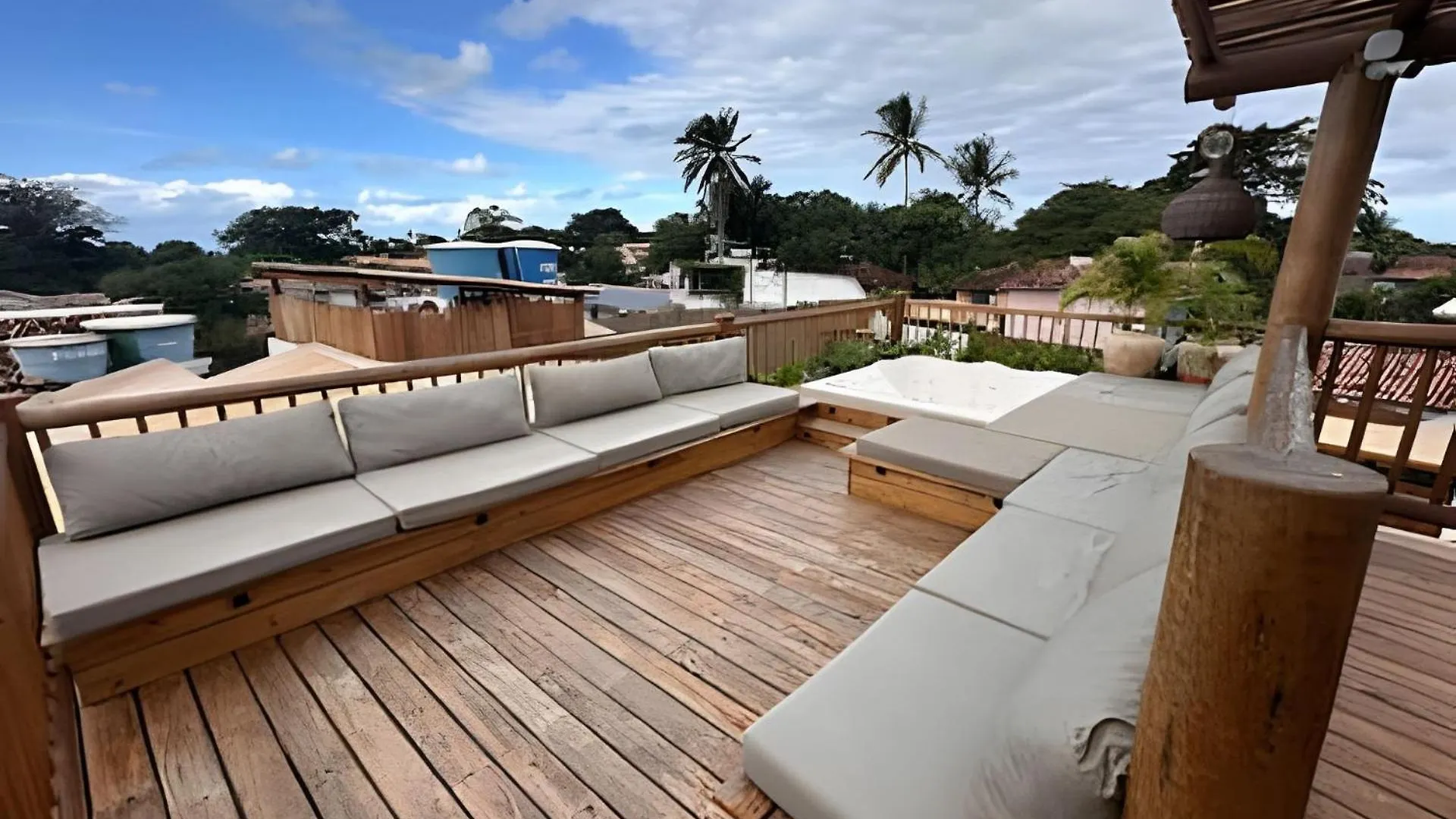 Tatil Evi Casa Na Mucuge - 4 Suites Porto Seguro